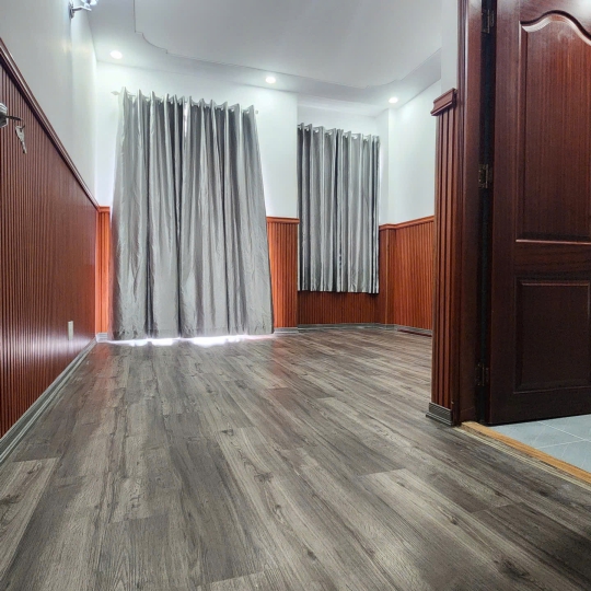 bán nhà hẽm 1806 huỳnh tấn phát