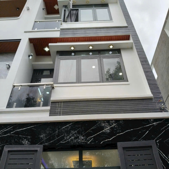 nhà mới 2295 huỳnh tấn phát