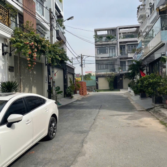 bán nhà hẽm 96 Đào Tông Nguyên