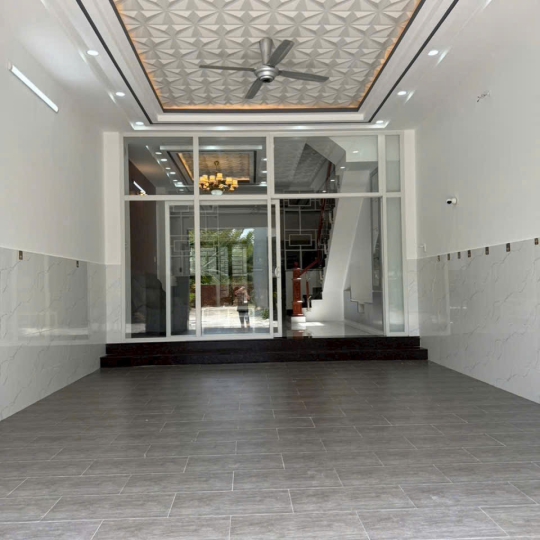 BÁN NHÀ HẼM XE TẢI 2552 HUỲNH TẤN PHÁT NHÀ BÈ